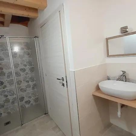 Casa Francesca Castelletto Di Brenzone