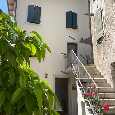 Casa Francesca Castelletto Di Brenzone