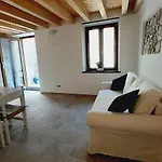 Casa Francesca * 布伦佐内堡