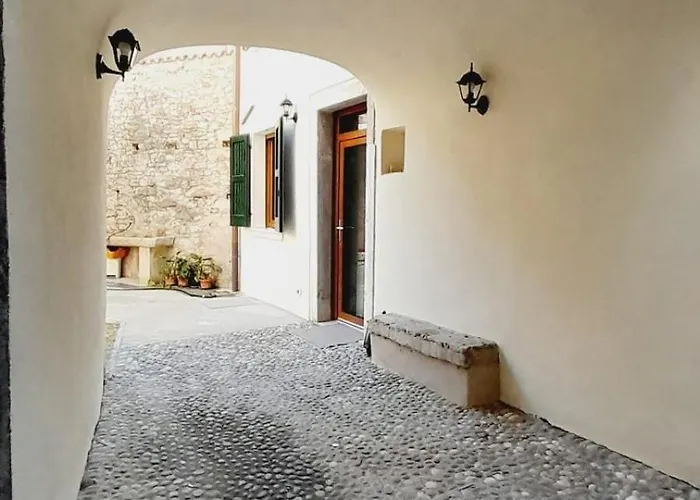 Casa Francesca Castelletto di Brenzone